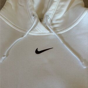 Medium Nike pullover hoodie